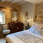 Chateau De Champ-renard